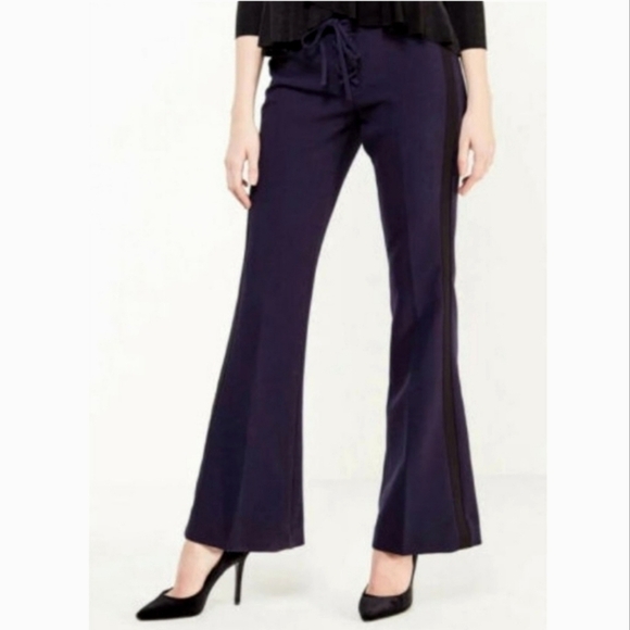 Banana Republic Pants - Banana Republic x Olivia‎ Palermo Flare Pants Size 2